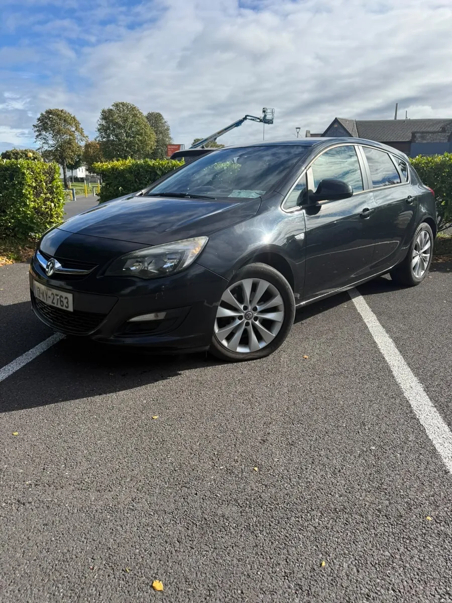 Image 4 of 11