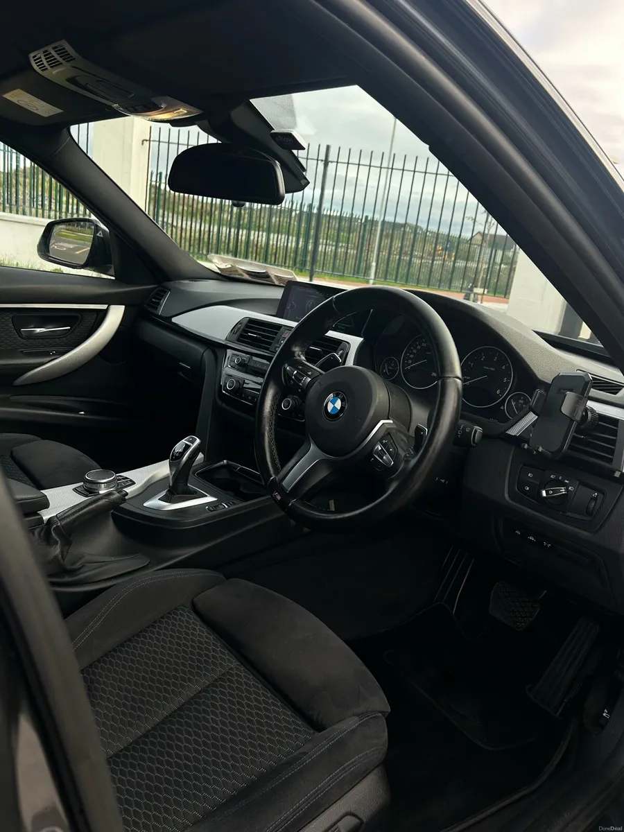 Image 4 of 10