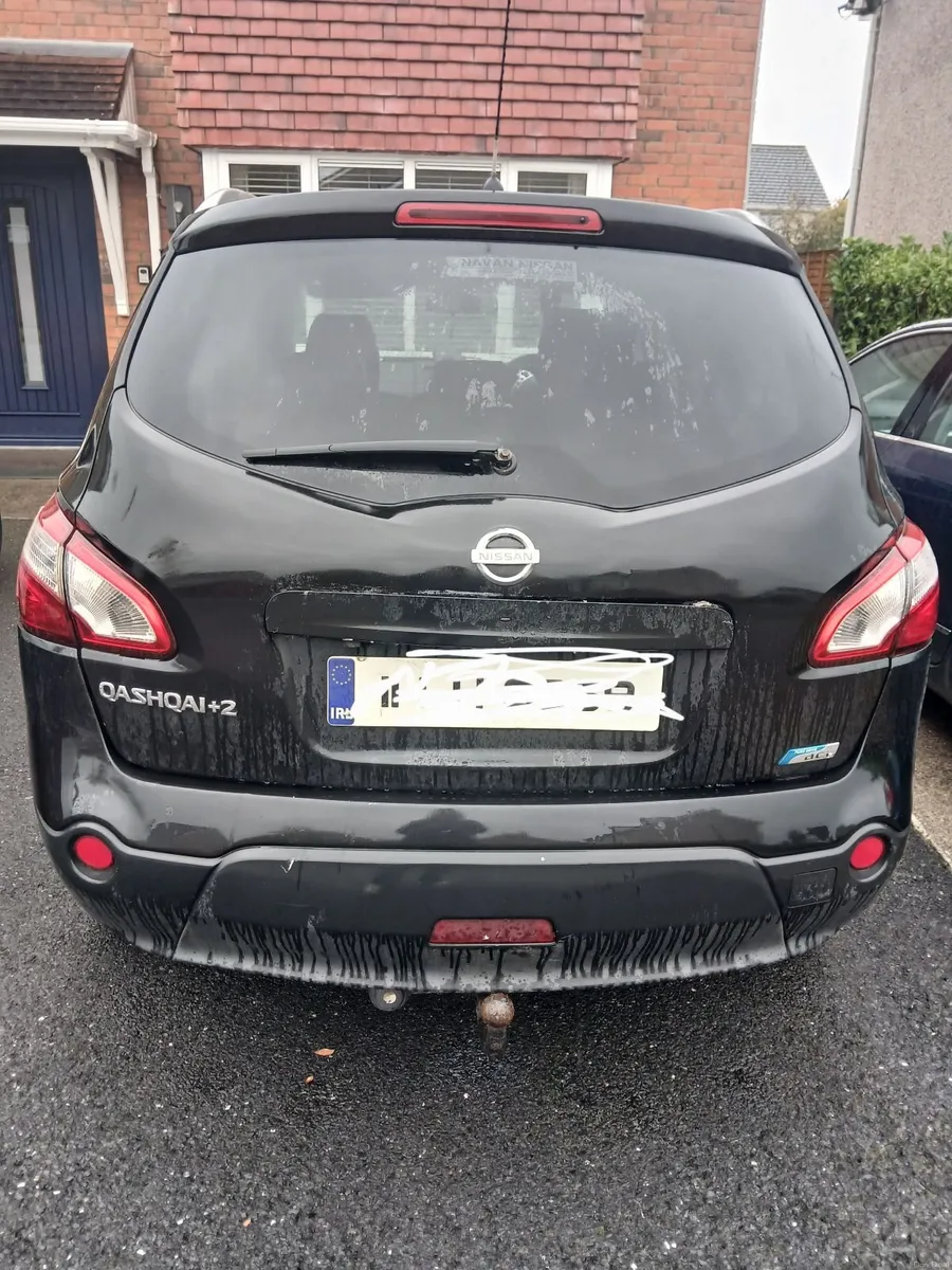 Image 2 of 10