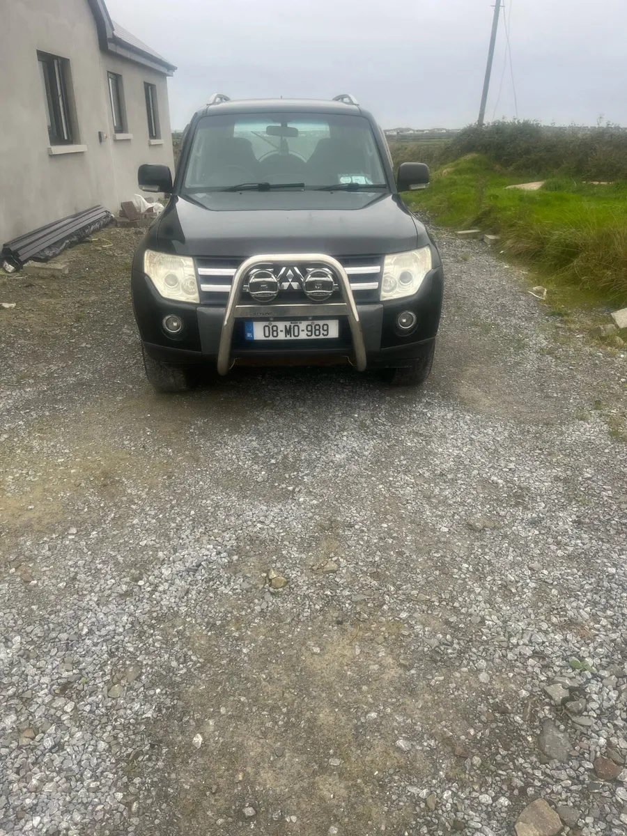 Image 2 of 8