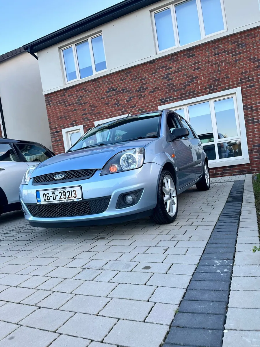 Image 2 of 10