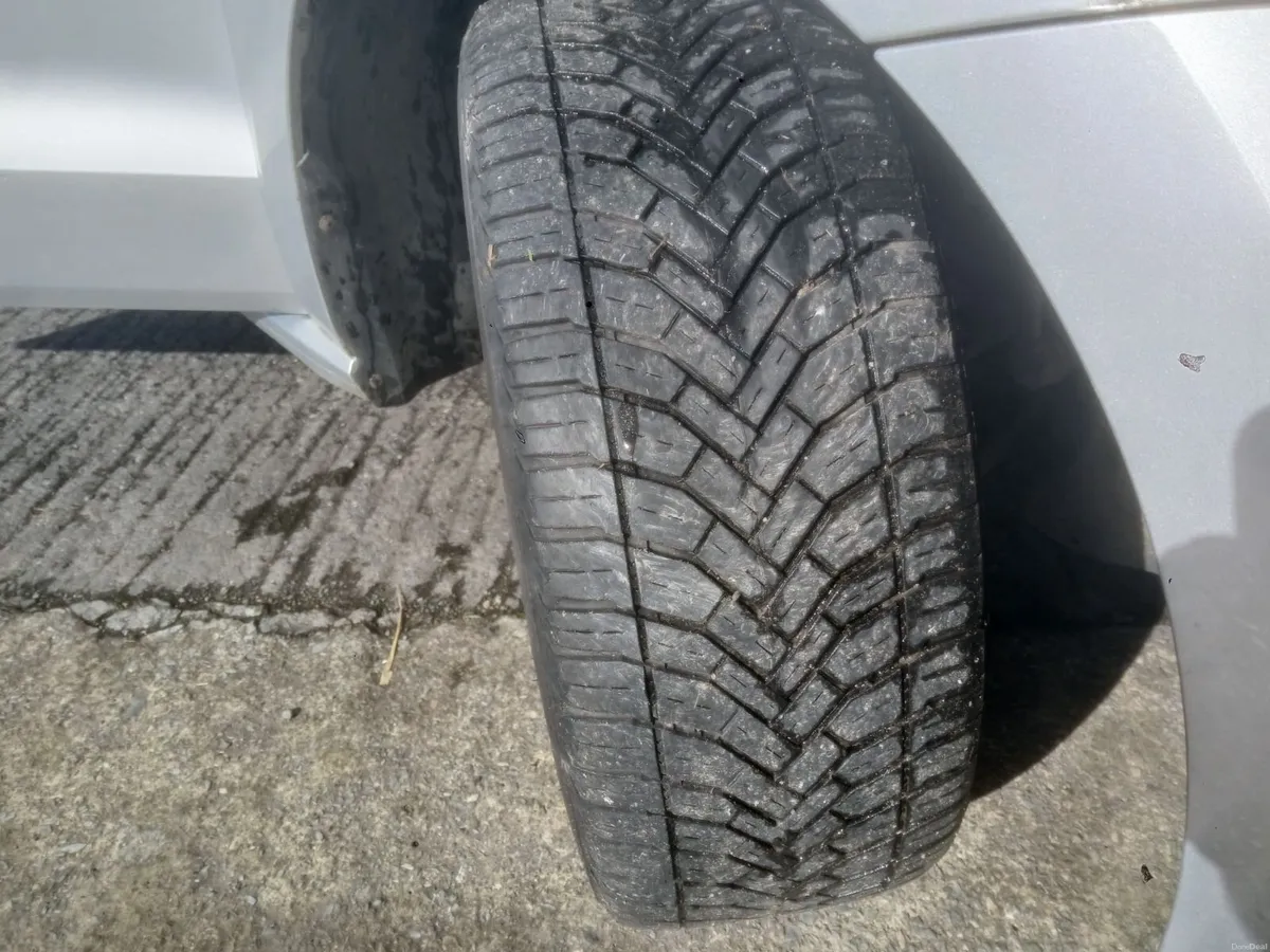 Image 4 of 10
