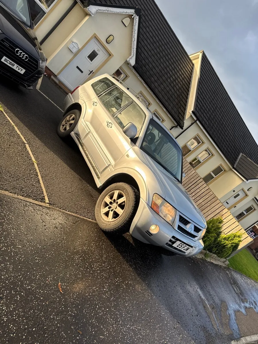 Image 2 of 10