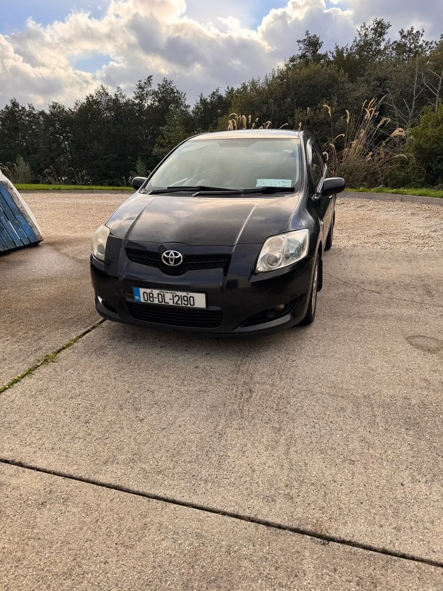 Image 1 of 8