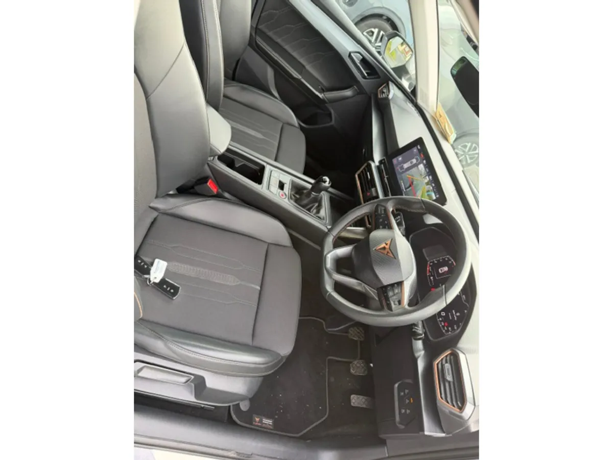 Image 2 of 8