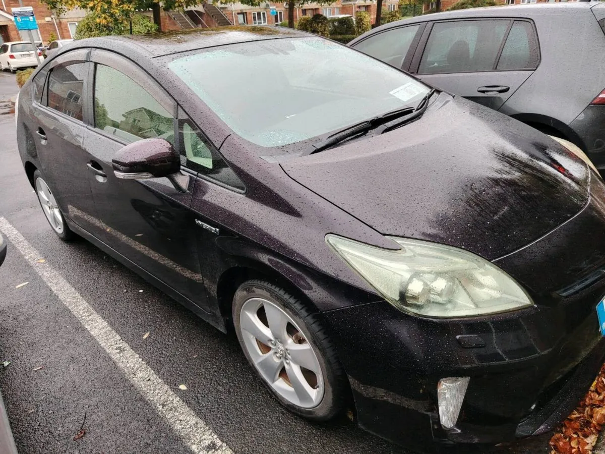 Image 2 of 17