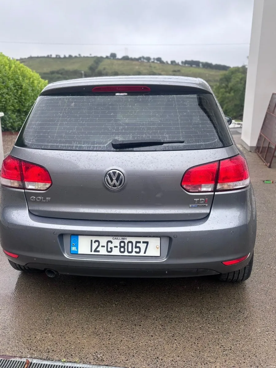 Image 4 of 6