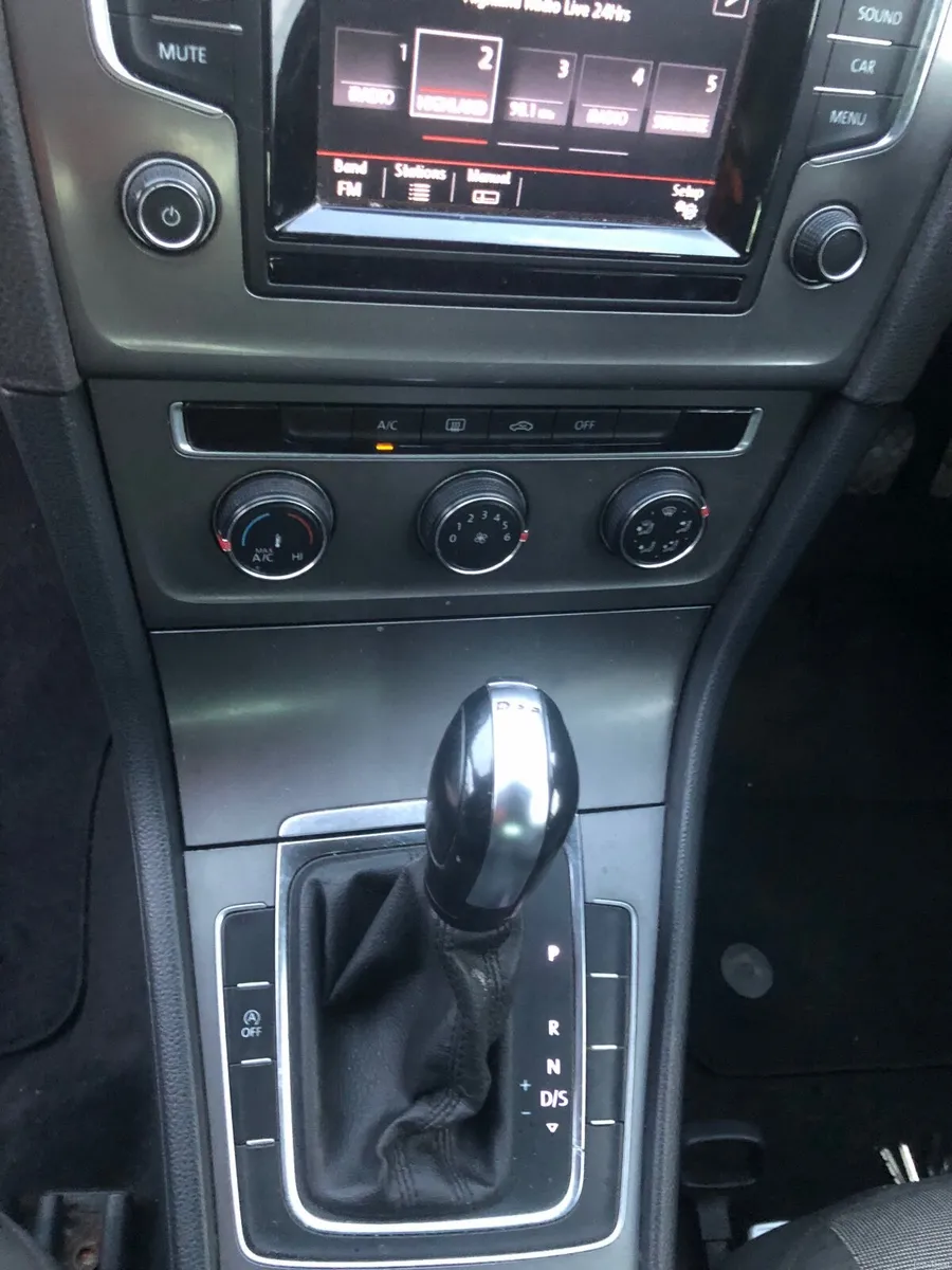 Image 2 of 6