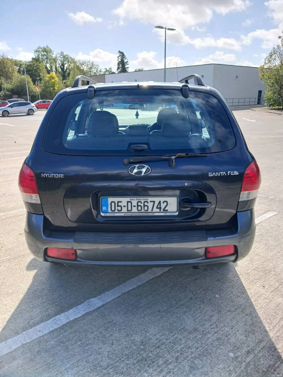 Image 4 of 9