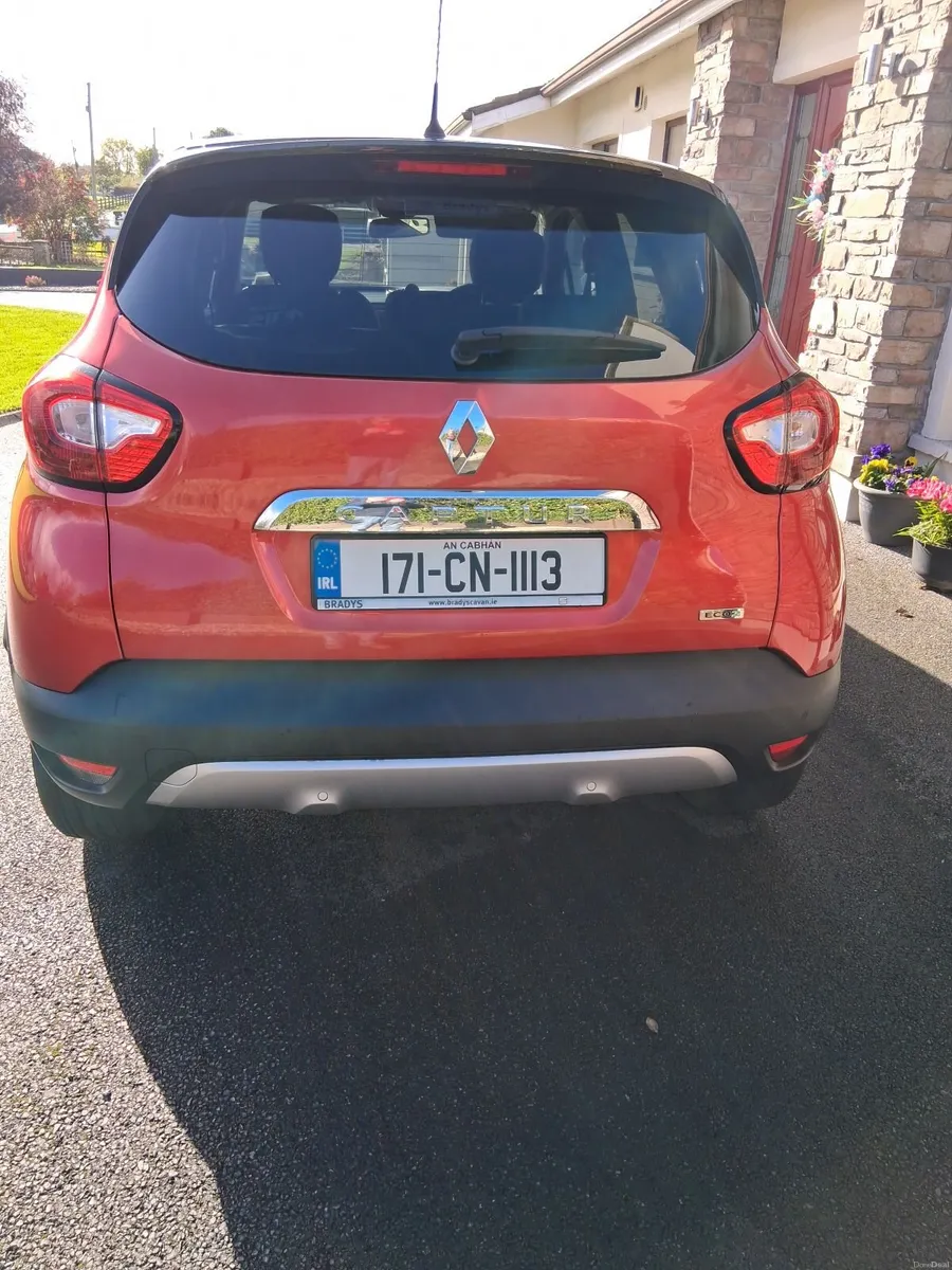 Image 1 of 10