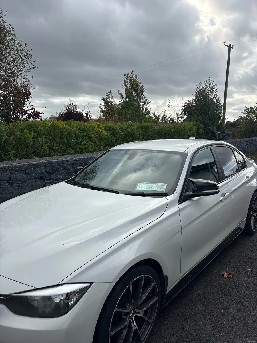 Image 2 of 20