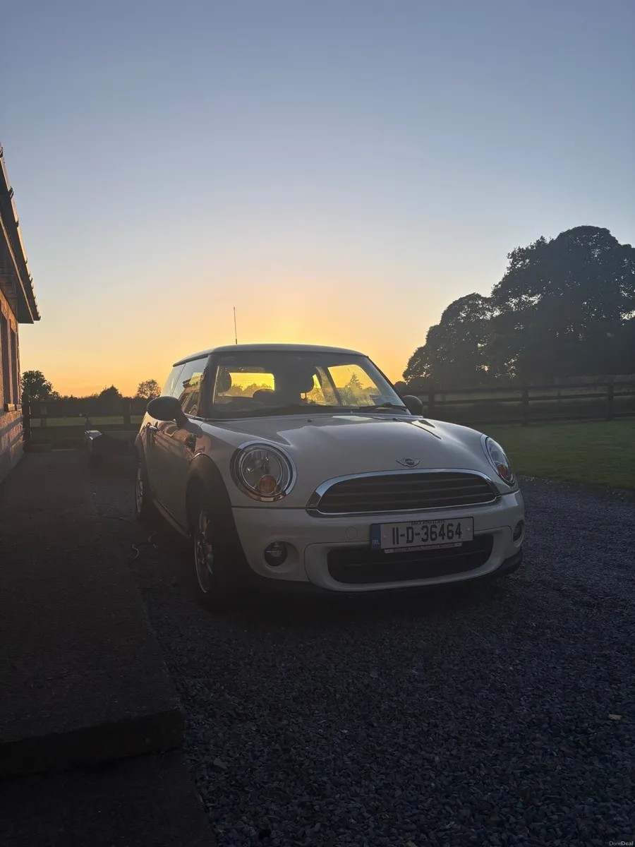 Image 1 of 7