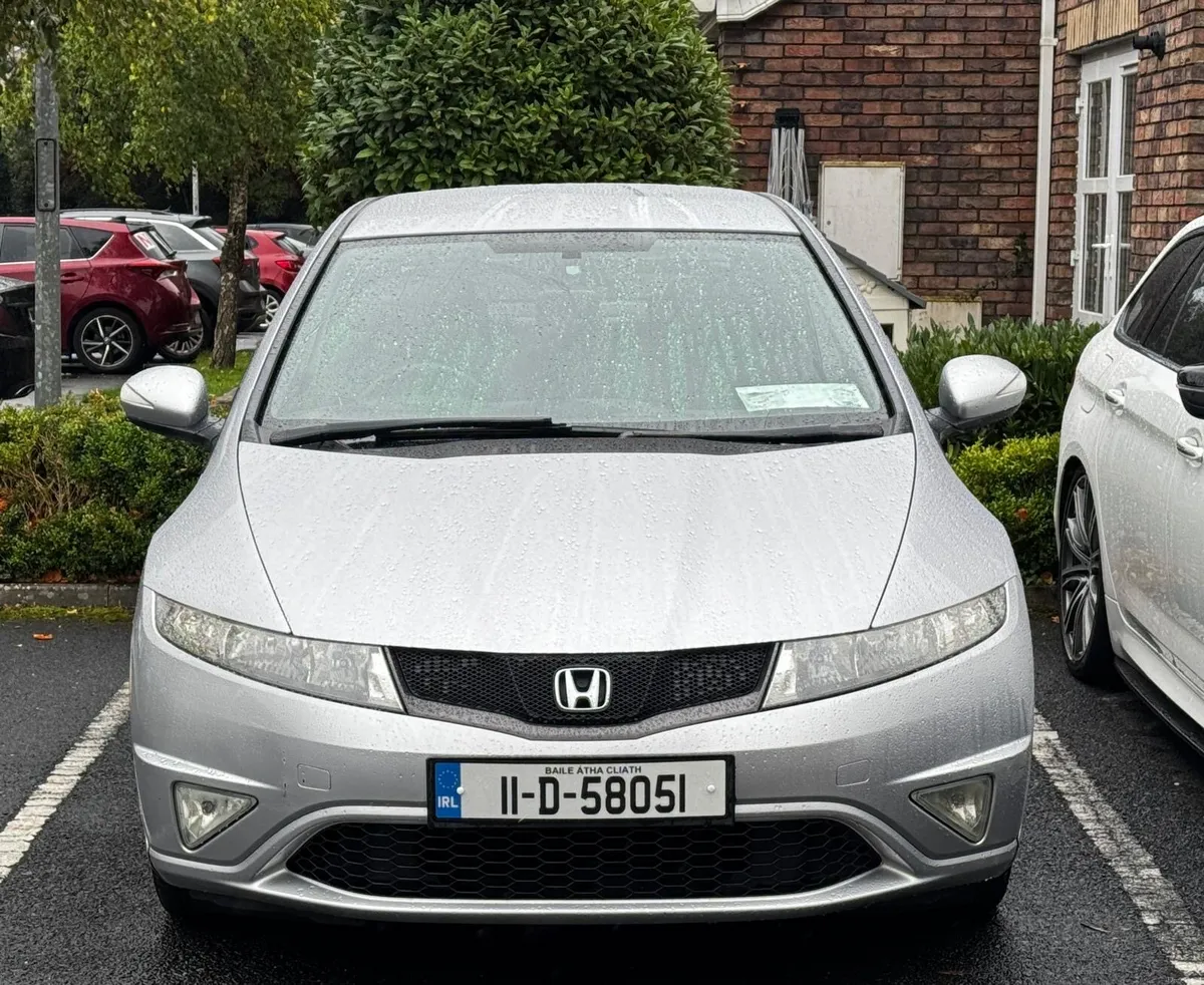 Image 2 of 8