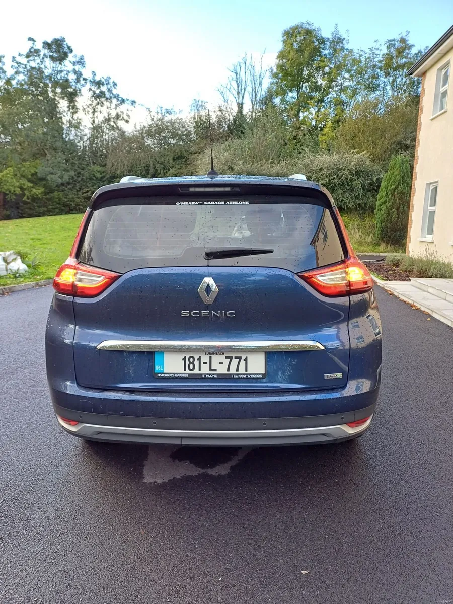 Image 3 of 10