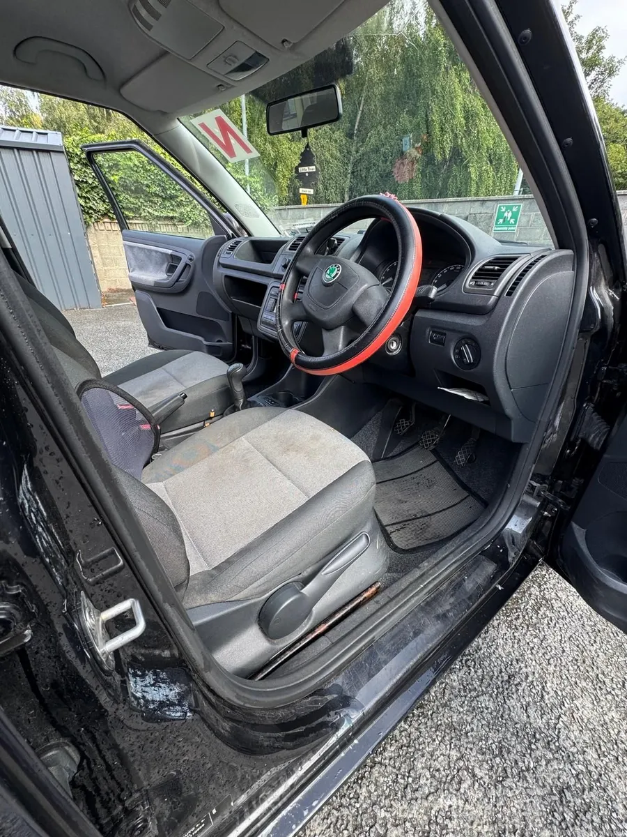 Image 6 of 6