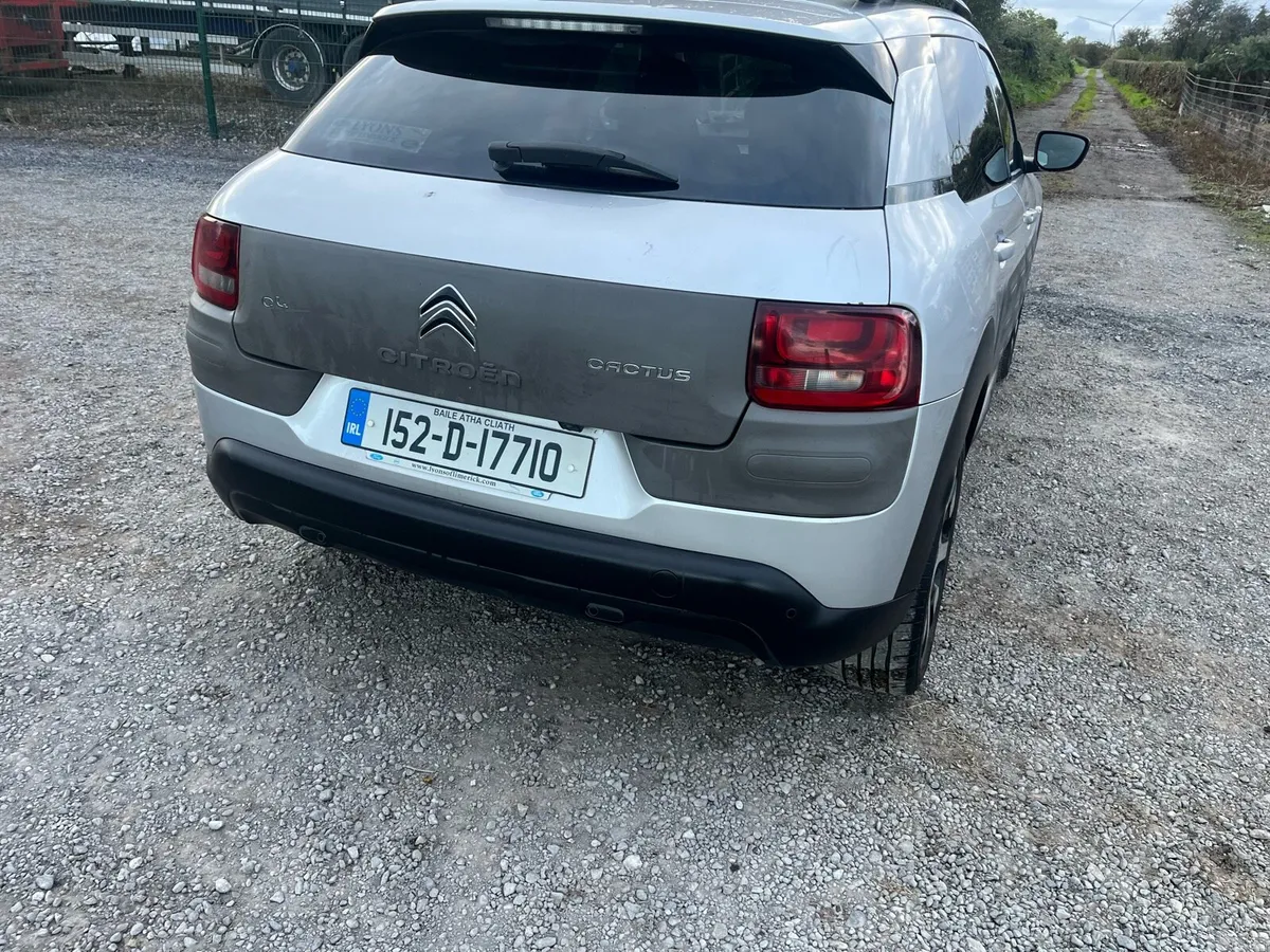 Image 4 of 8