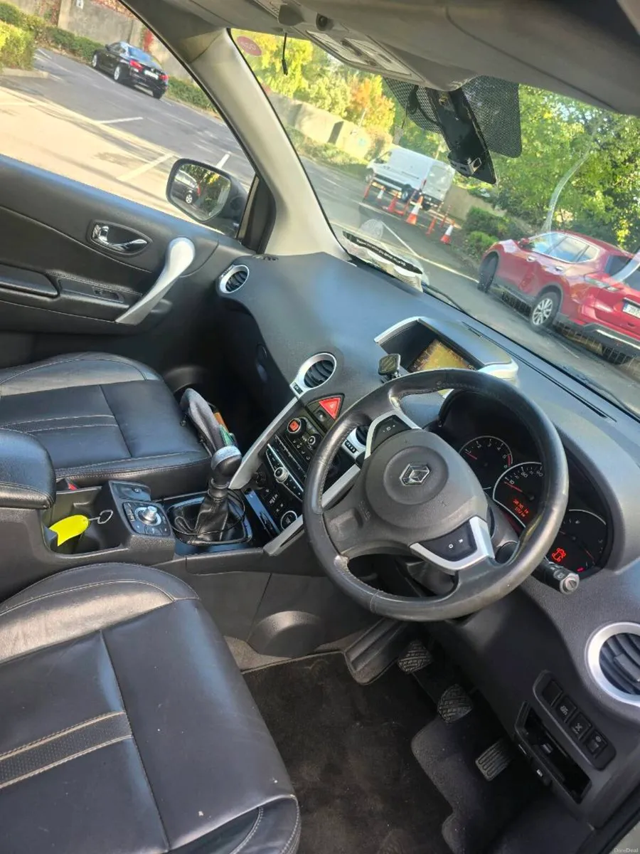 Image 6 of 11
