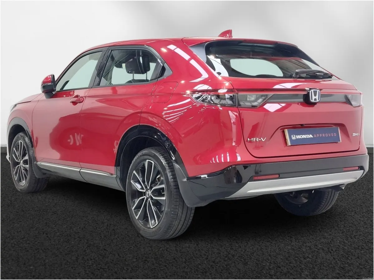 Image 3 of 20