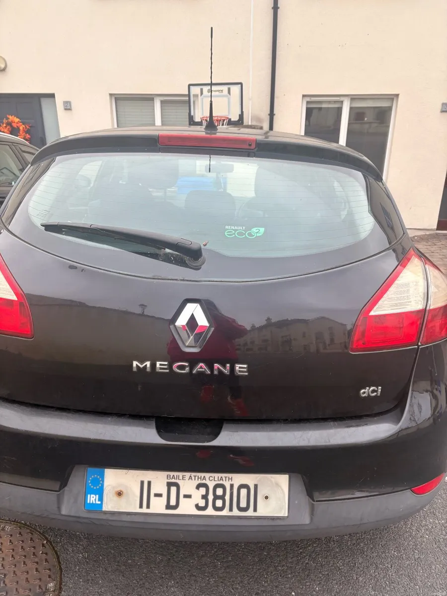Image 1 of 8
