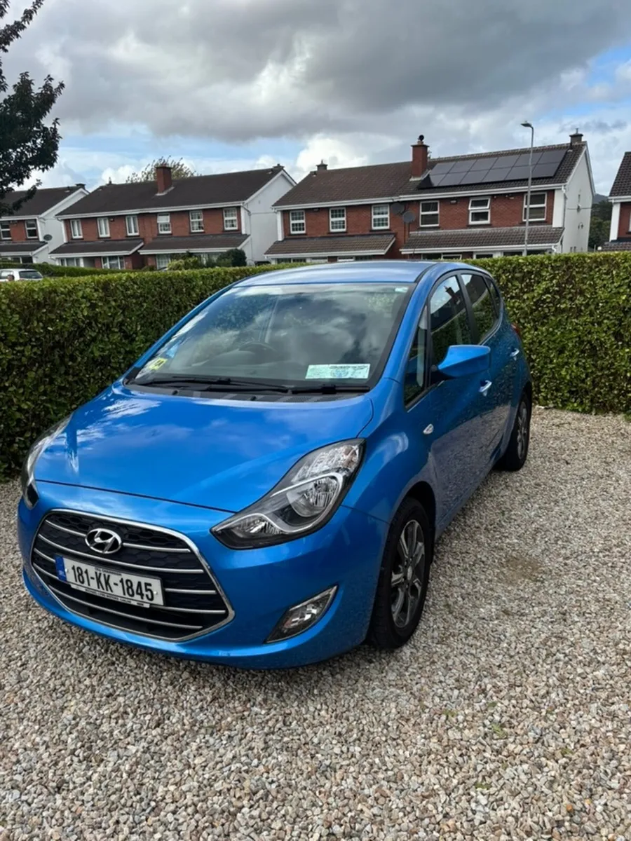 Image 2 of 11