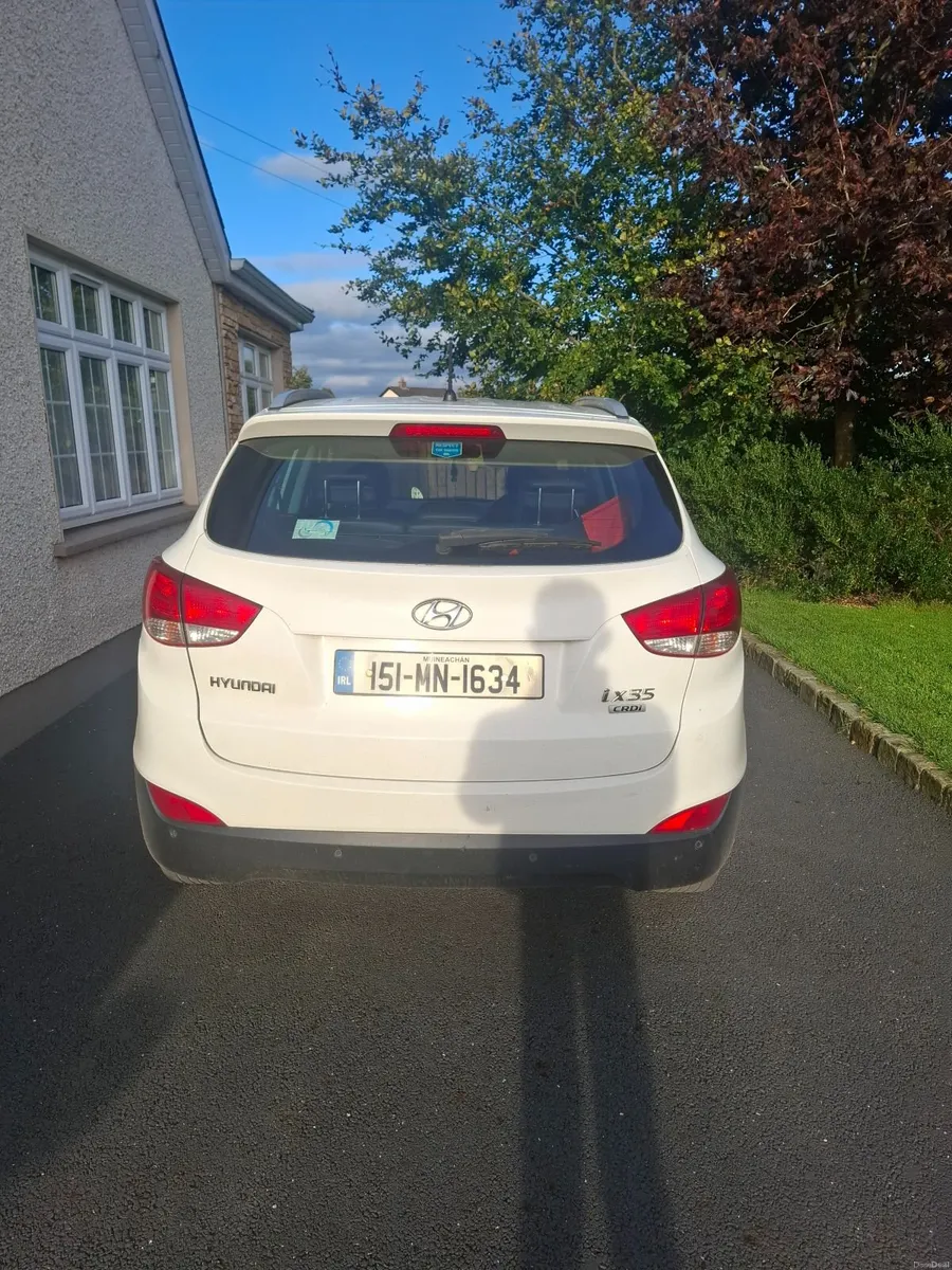 Image 3 of 4