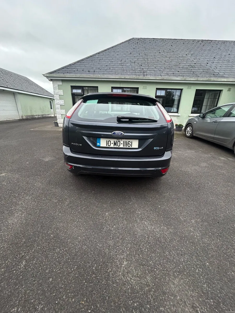 Image 4 of 8
