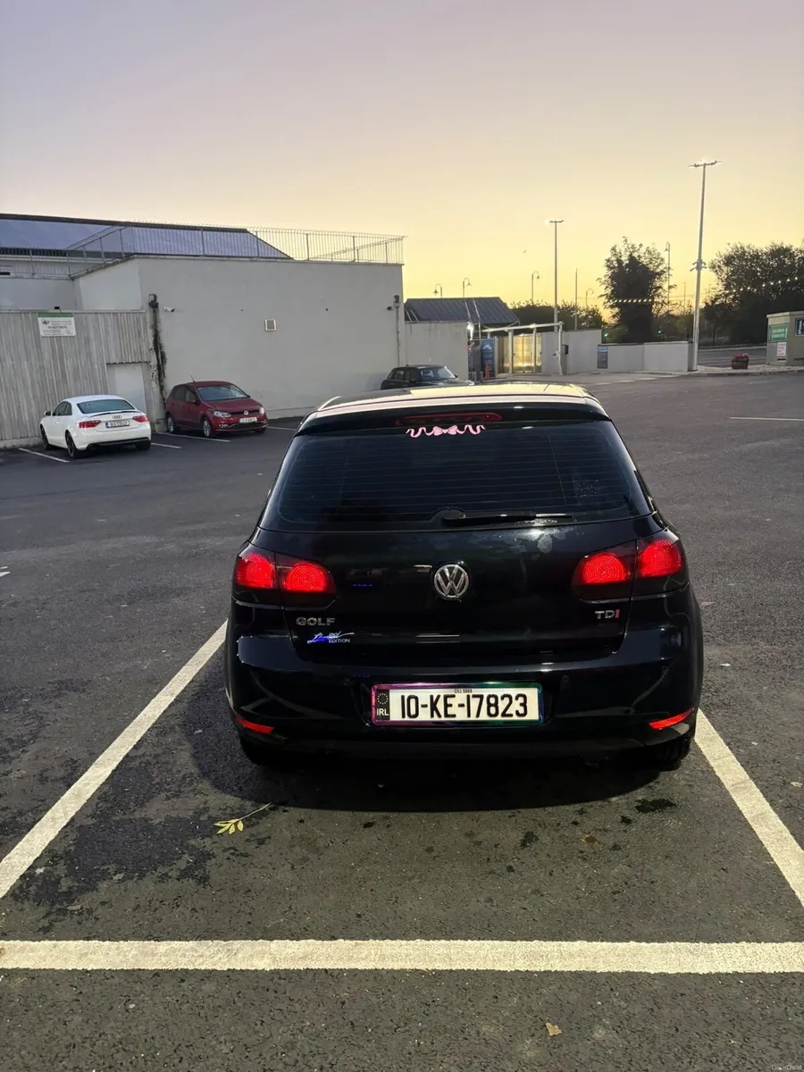 Image 2 of 10