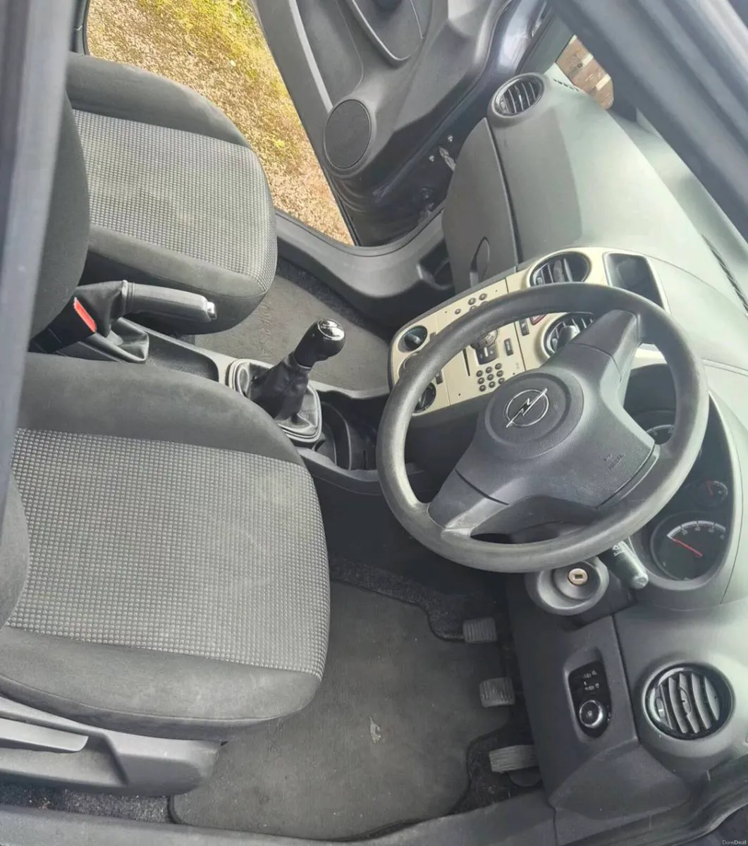 Image 2 of 10