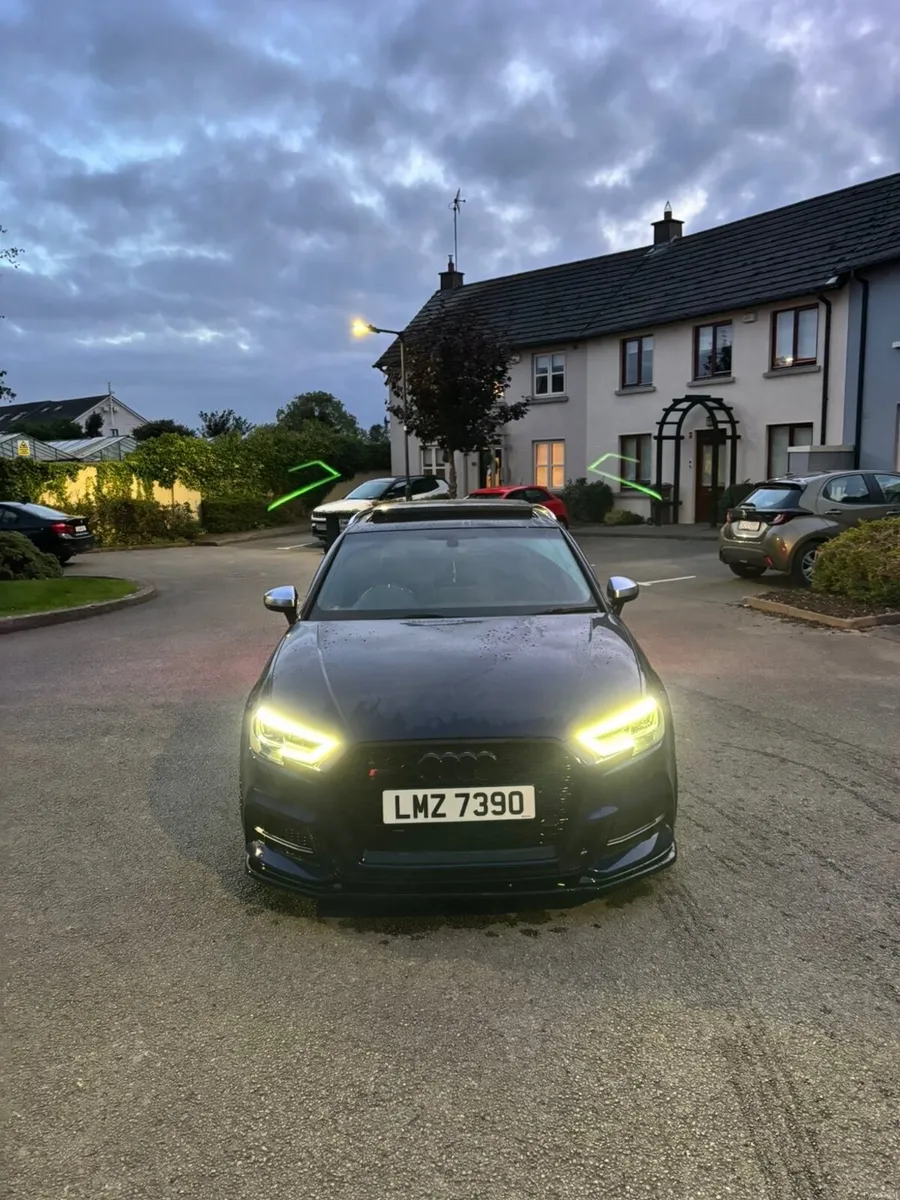 Image 2 of 10