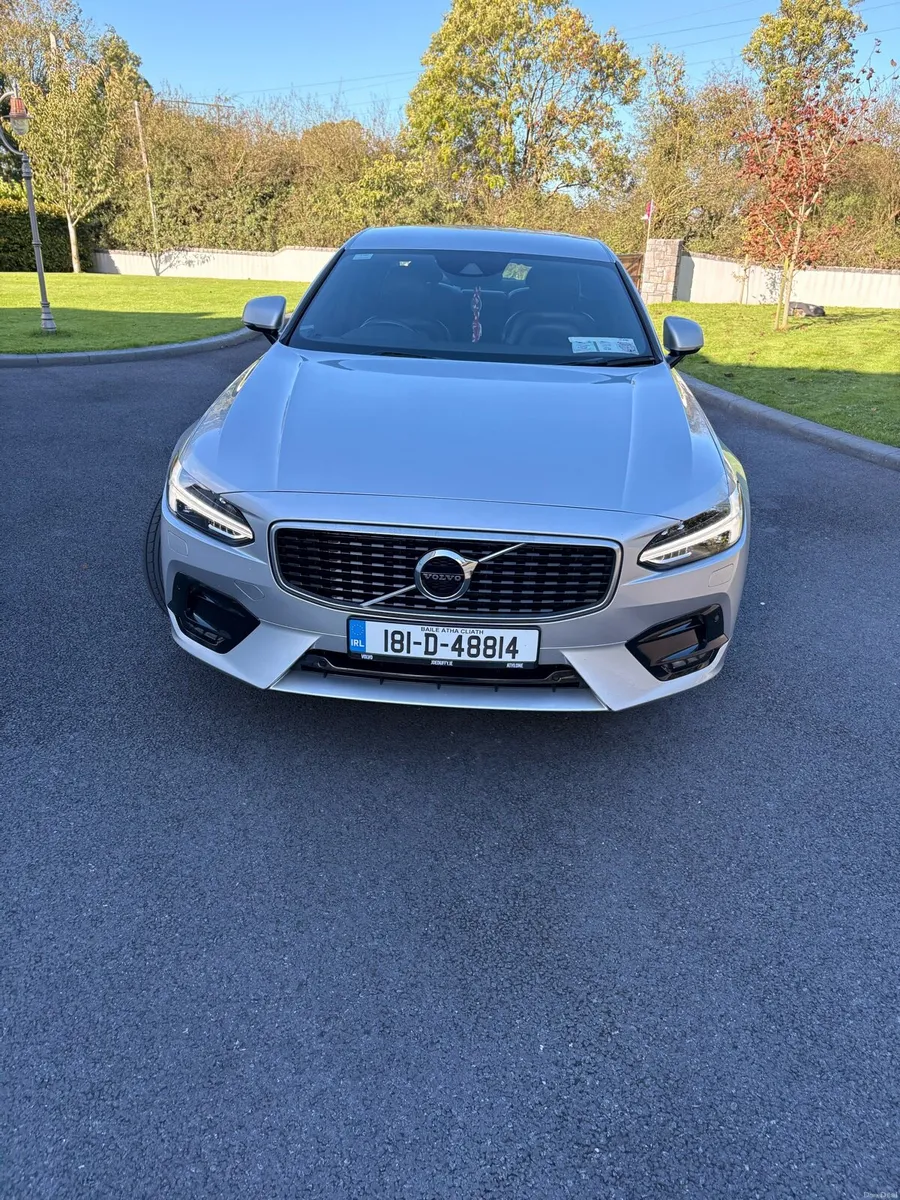 Image 2 of 10