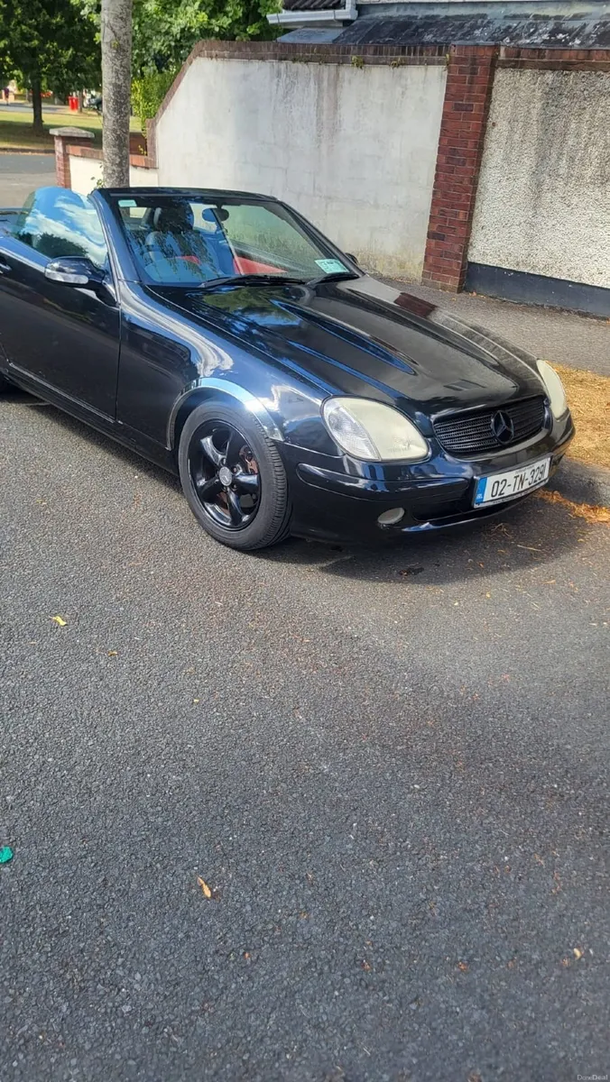 Image 2 of 4