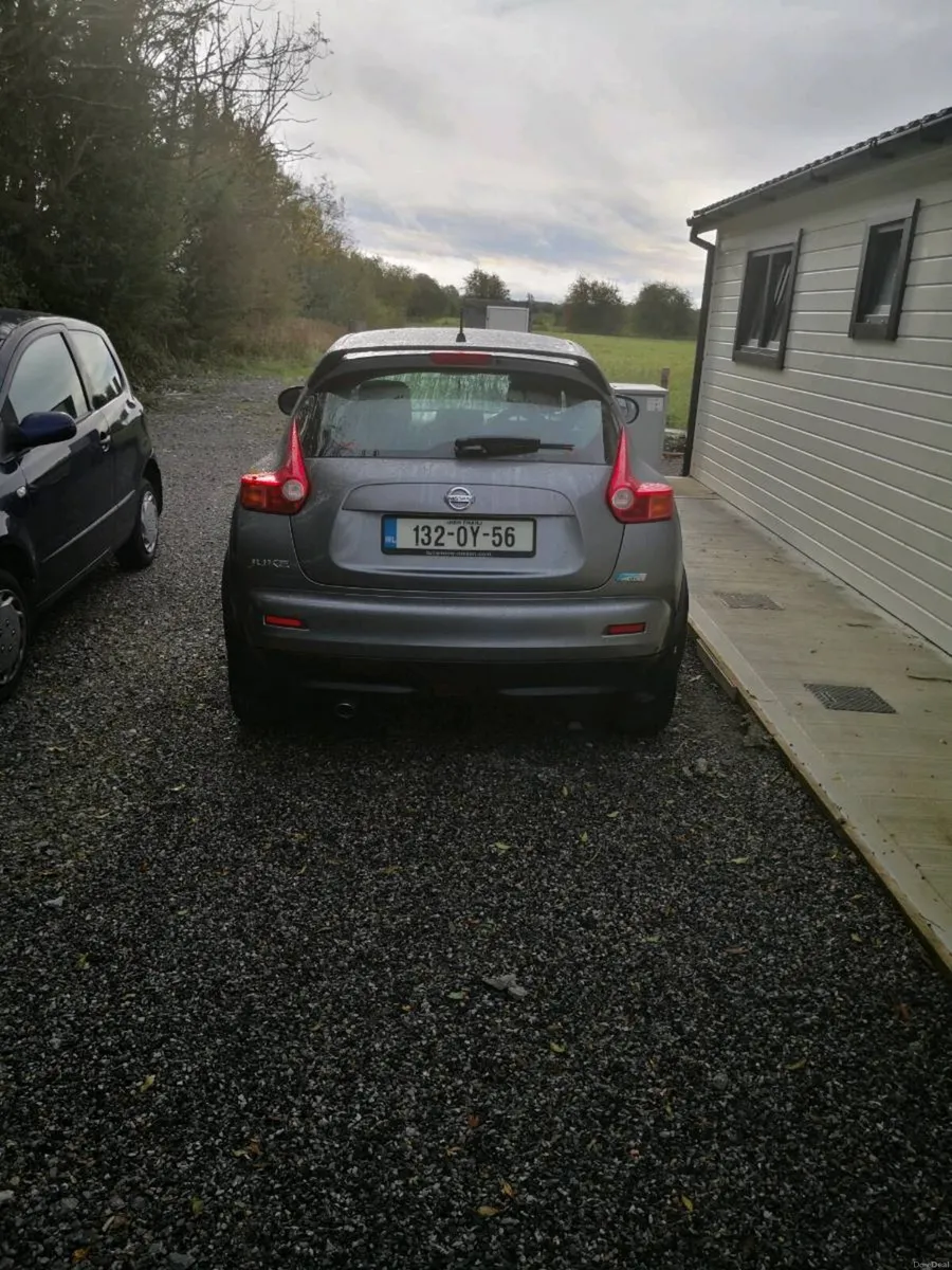 Image 2 of 6