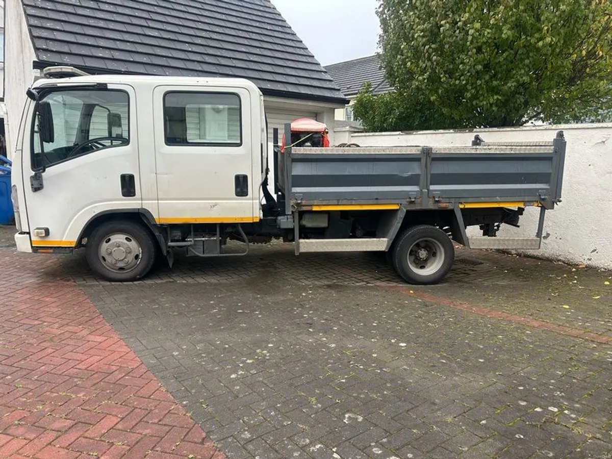 Image 2 of 4