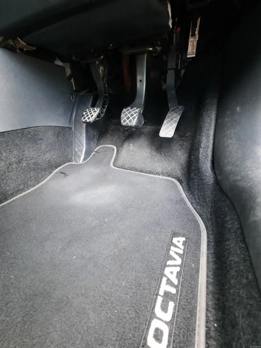 Image 2 of 20