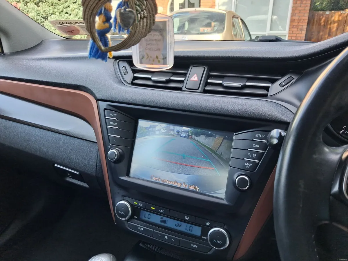 Image 4 of 10