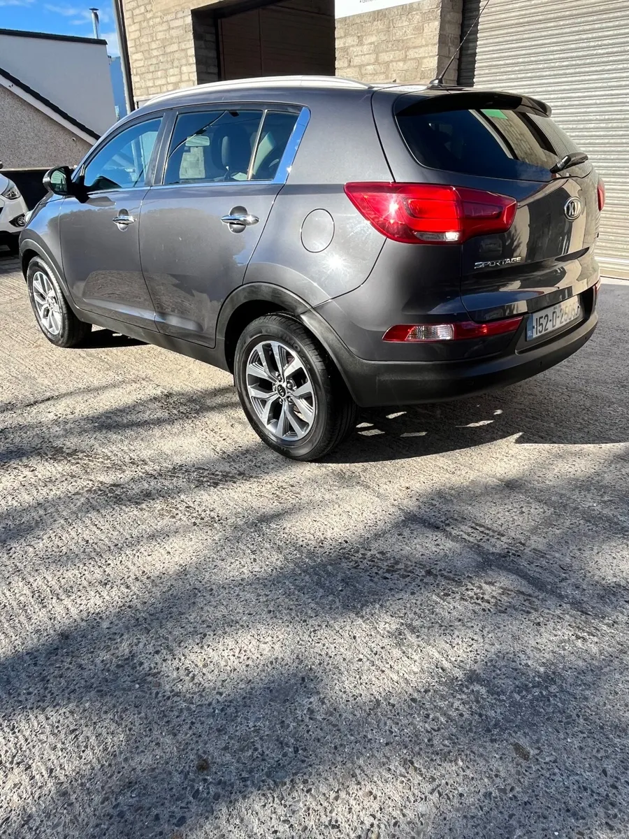 Image 6 of 6
