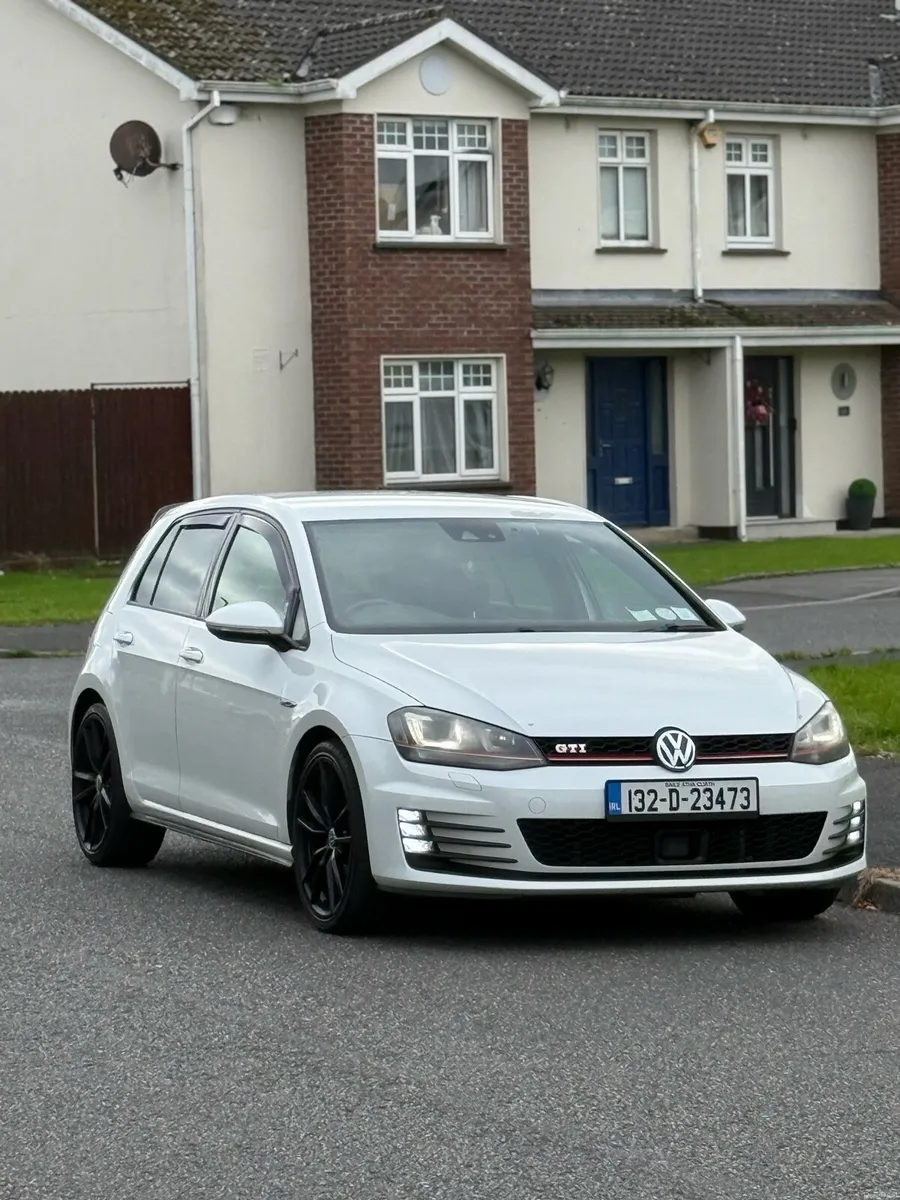Image 1 of 6