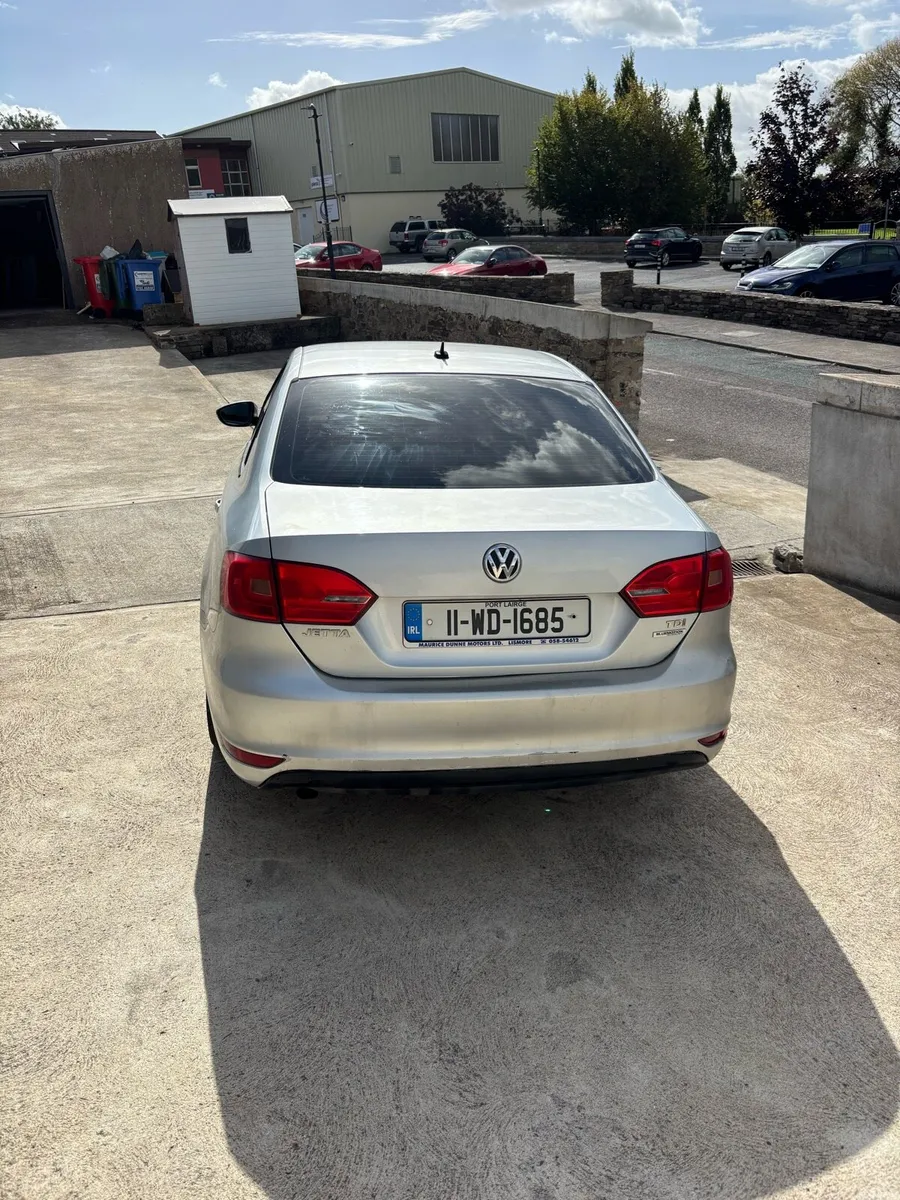 Image 6 of 9