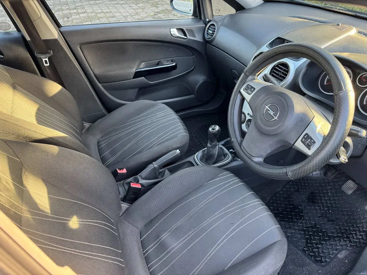 Image 2 of 4