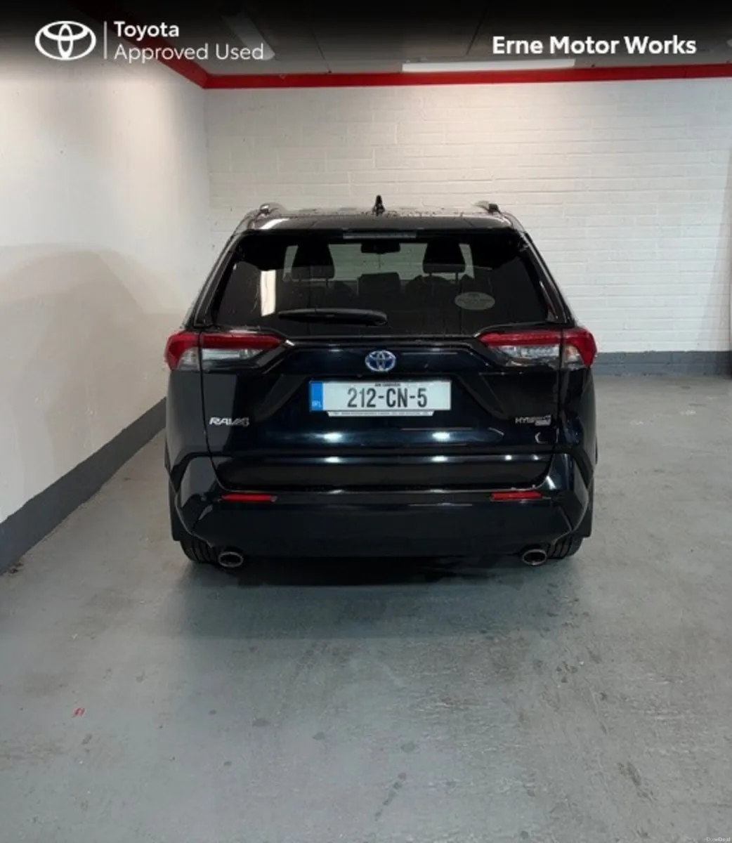 Image 4 of 11