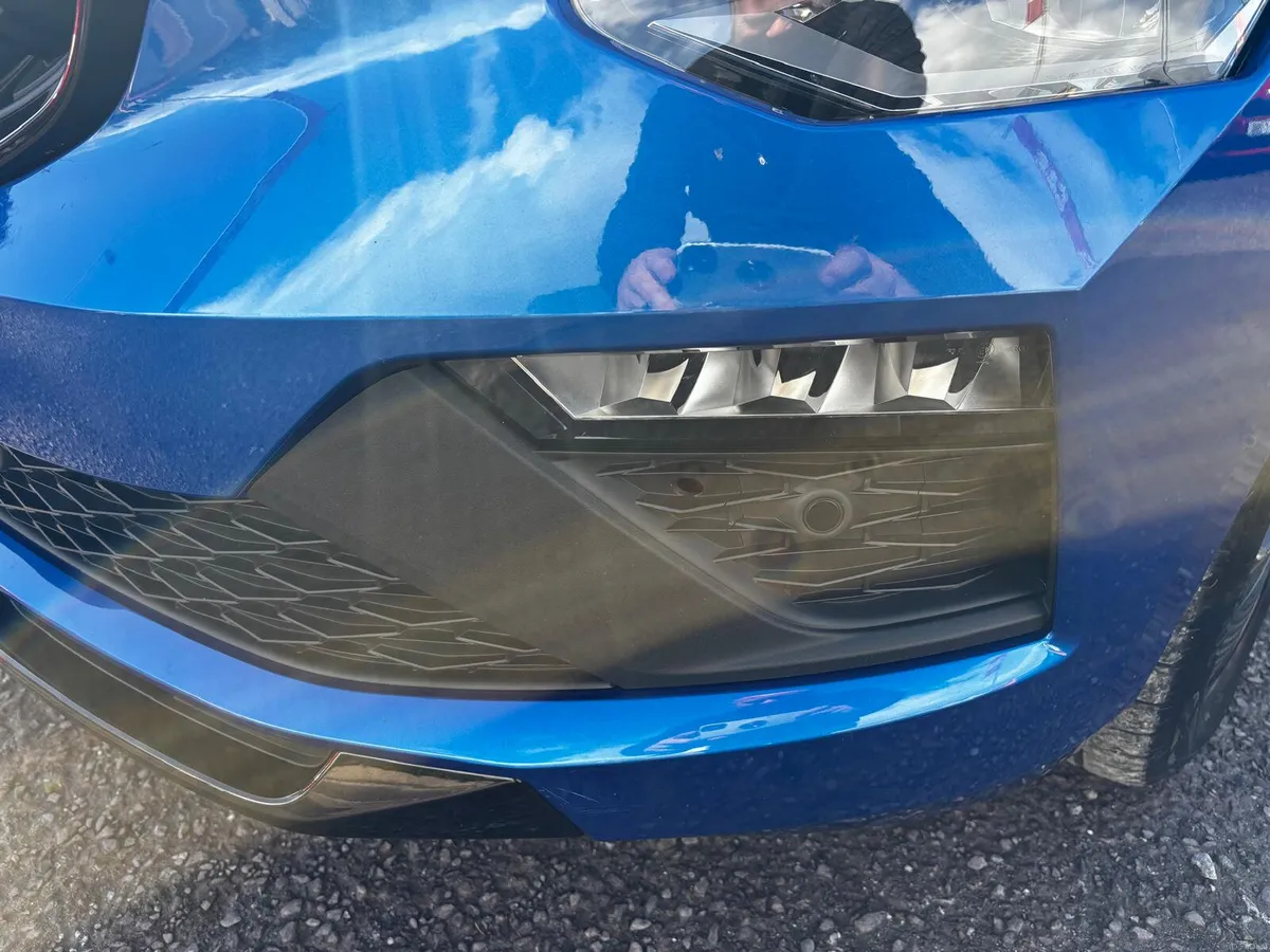 Image 3 of 20