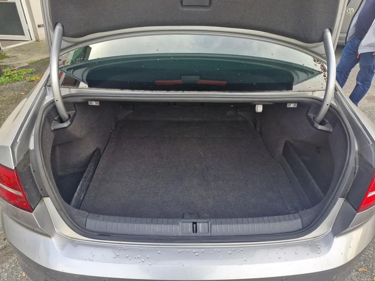 Image 6 of 9