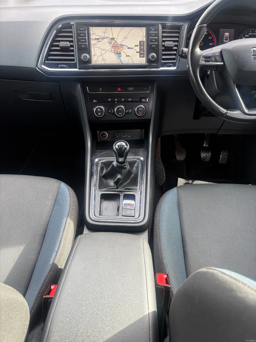 Image 4 of 7