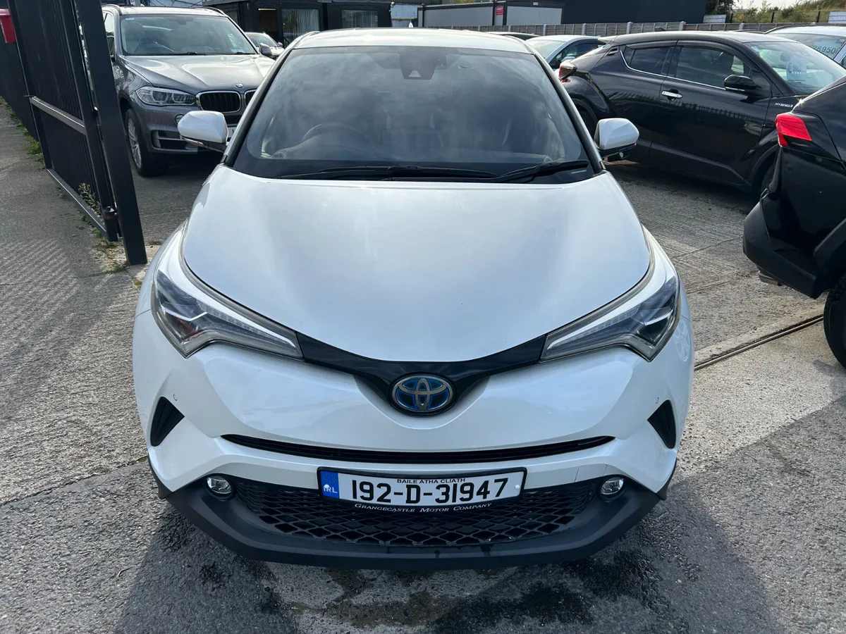 Image 2 of 10