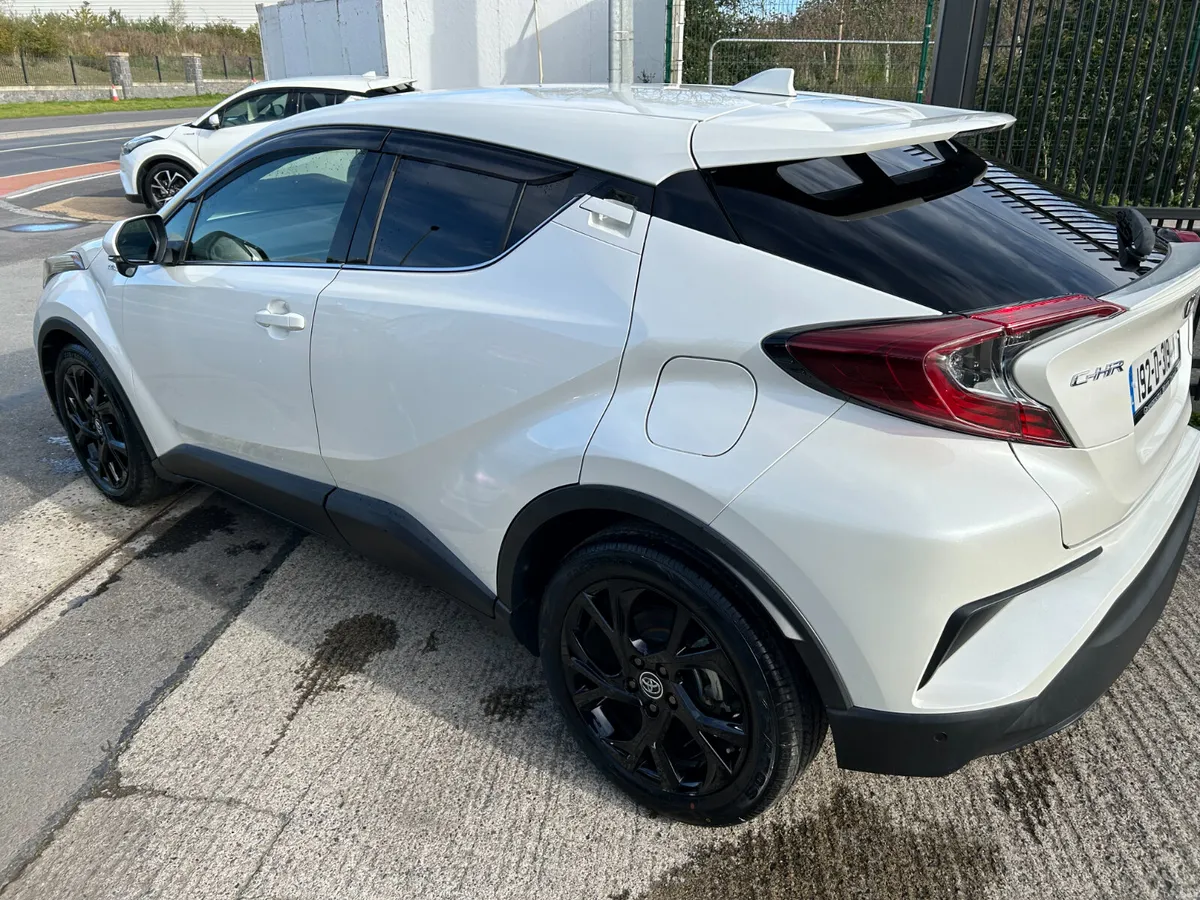 Image 4 of 10