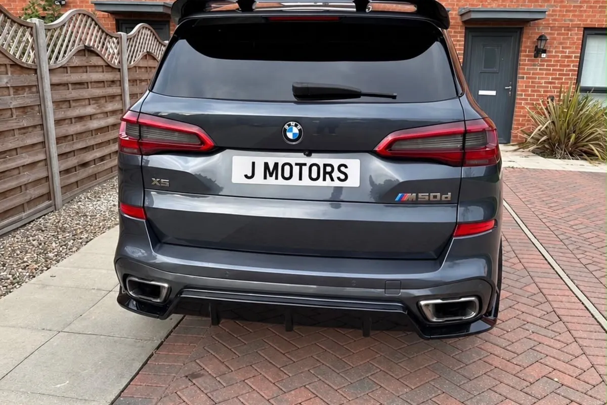 Image 2 of 10