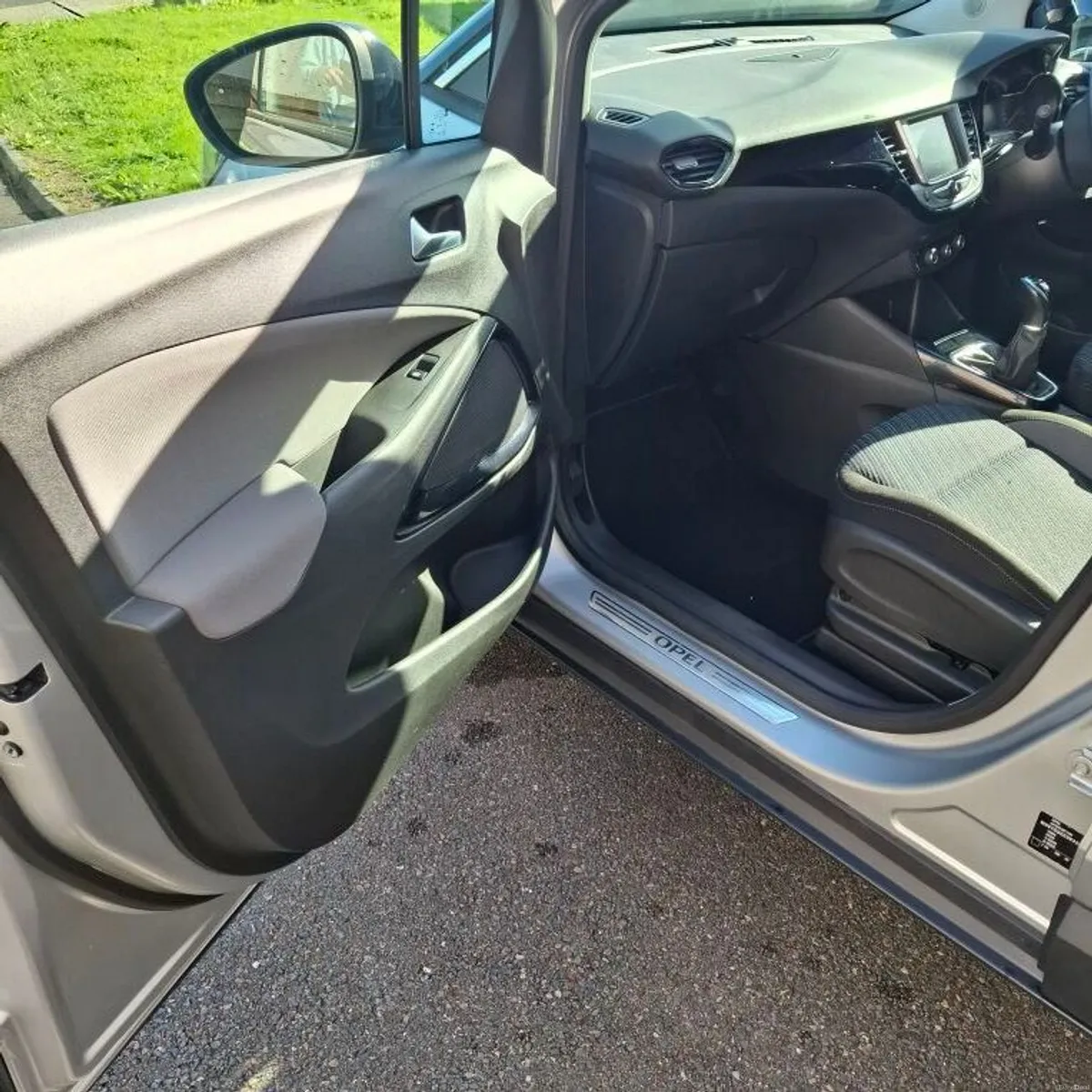 Image 2 of 10