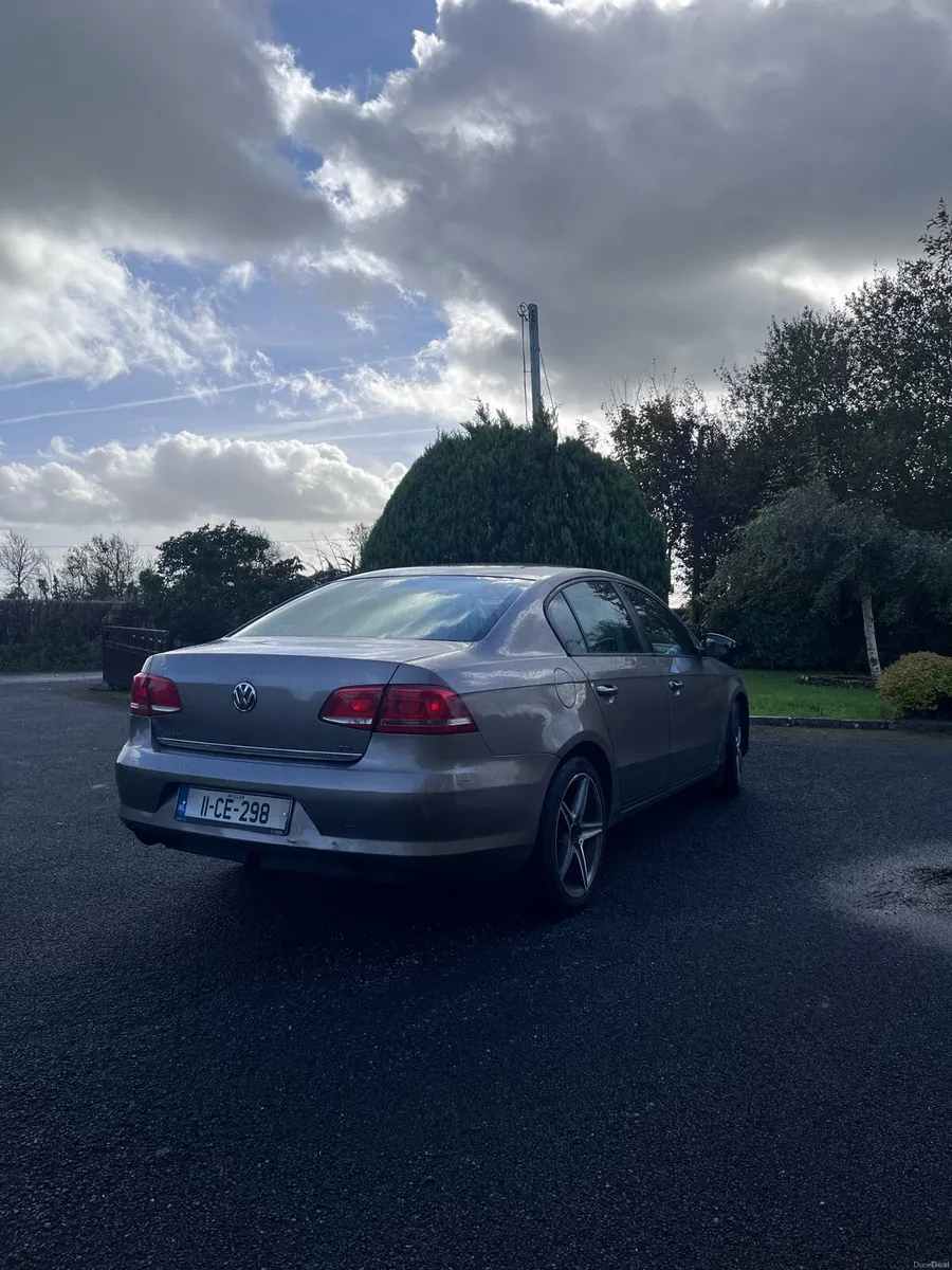 Image 2 of 10