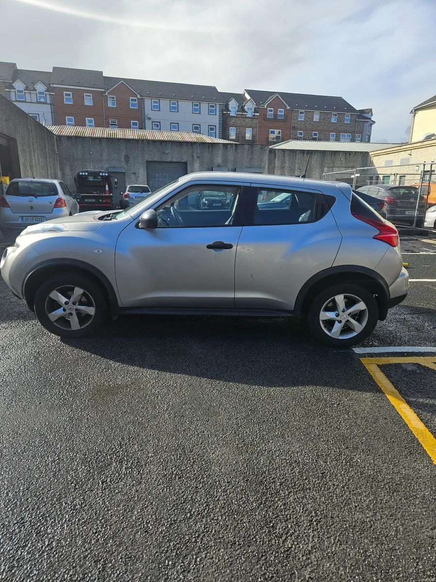 Image 2 of 15
