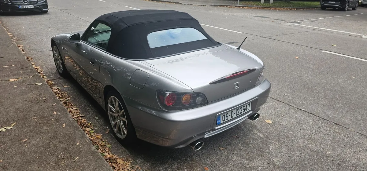 Image 4 of 10